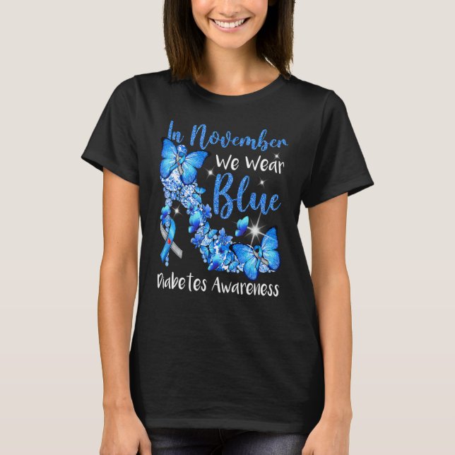 In November We Wear Blue Butterflies Diabetes Awar T Shirt (Framsida)