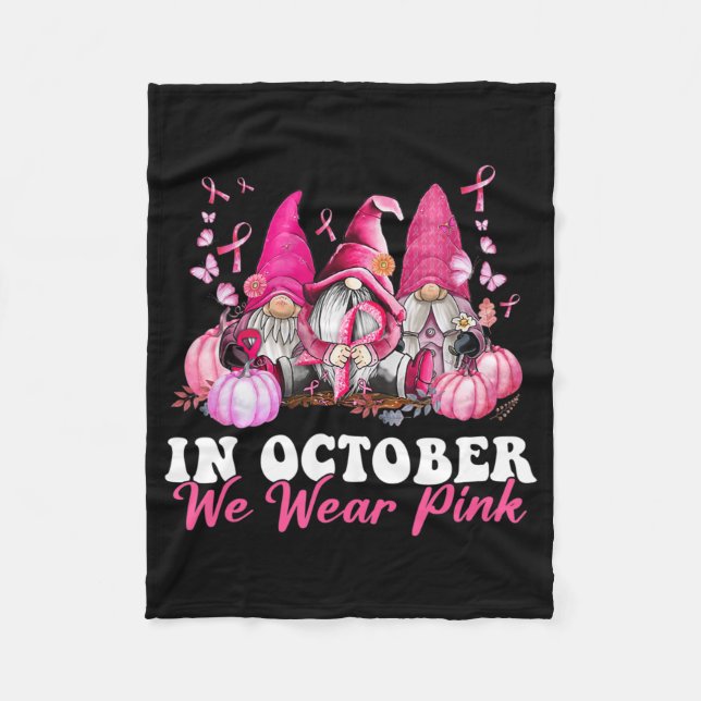 In October We Wear Pink Gnome Breast Cancer Awaren Fleecefilt (Framsidan)