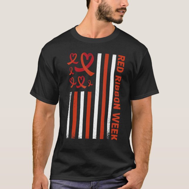 In October We Wear Red Ribbon Week Awareness T Shirt (Framsida)