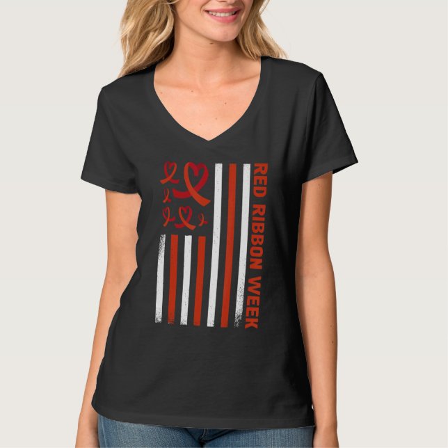In October We Wear Red Ribbon Week Awareness T Shirt (Framsida)