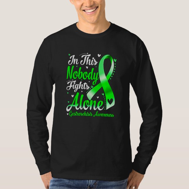In This Family Nobody Fight Alone Gastroschisis Aw T Shirt (Framsida)