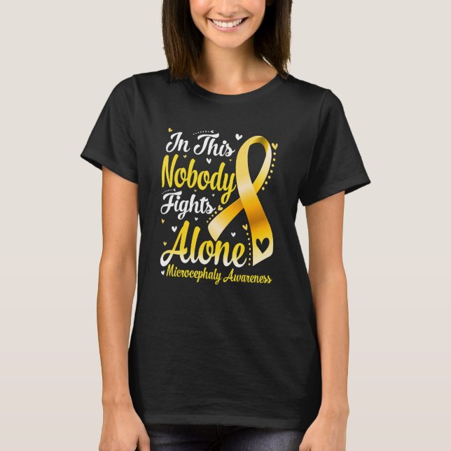 In This Family Nobody Fight Alone Microcephaly Awa T Shirt (Framsida)