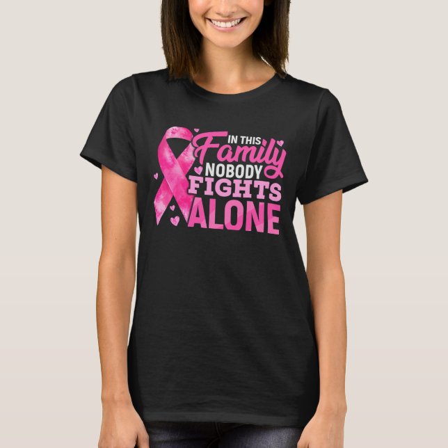 In this Family Nobody Fights Alone T Shirt (Framsida)