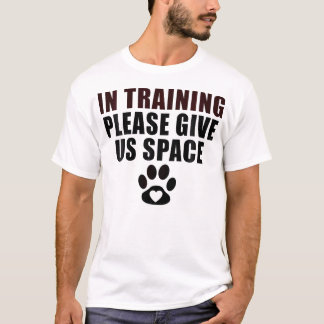 In Training, fortbildning, Ge US Space Hund Hund T Shirt