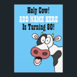 Inbjudan för tecknad för helig födelsedag för ko<br><div class="desc">Inbjudan för tecknad för helig födelsedag för ko 80th rolig. Denna uppsluppna inbjudan presenterar en förvånad tecknadko. Underbar för någon roligt,  80th milstolpefödelsedagsfest. Underbar för åttio för älskare för en bonde eller djurroterande.</div>