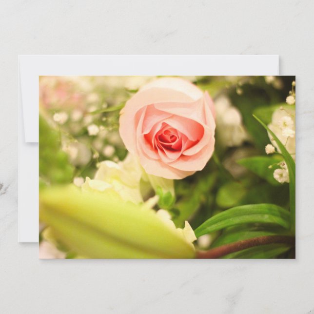 Inbjudan med blomsteromslag (Framsida)