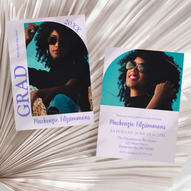 Inbjudan Retro Modern Typography Studenten (Y2k purple Retro Modern Typography Graduation Invitation)