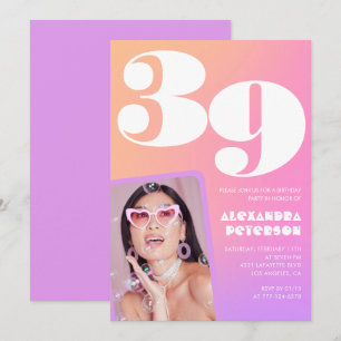 Inbjudan till 39-årsdag med rosa gradient Retro fo