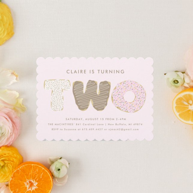 Inbjudan till andra Födelsedagsfesten av Donut-tem (second birthday party invitation)