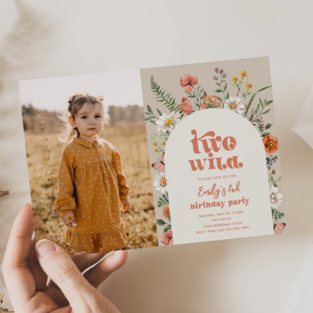 Inbjudan till andra födelsemeddelandet av Wildblom (Skapare uppladdad)