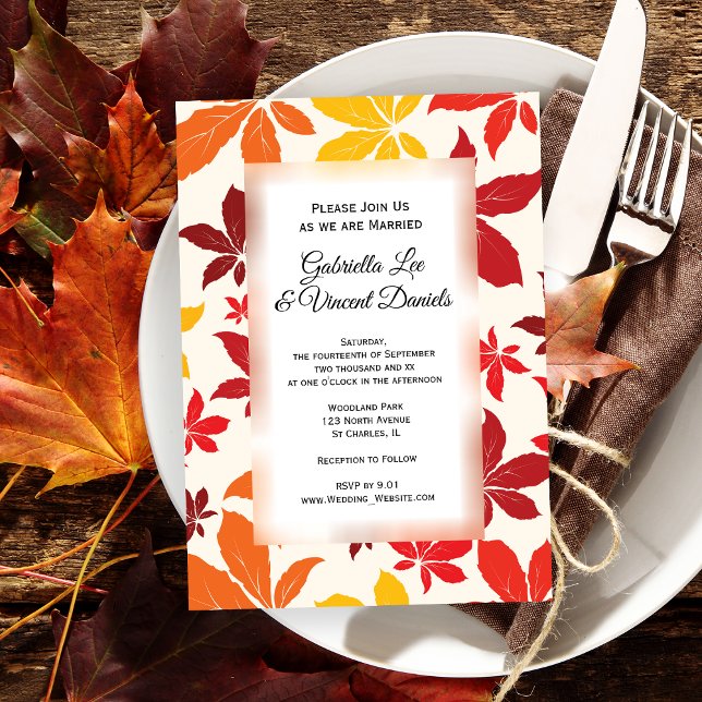 Inbjudan till Bright Höst löv-bröllop (Set a warm Autumnal tone for your marriage ceremony with the Bright Fall Leaves Wedding Invitation.)
