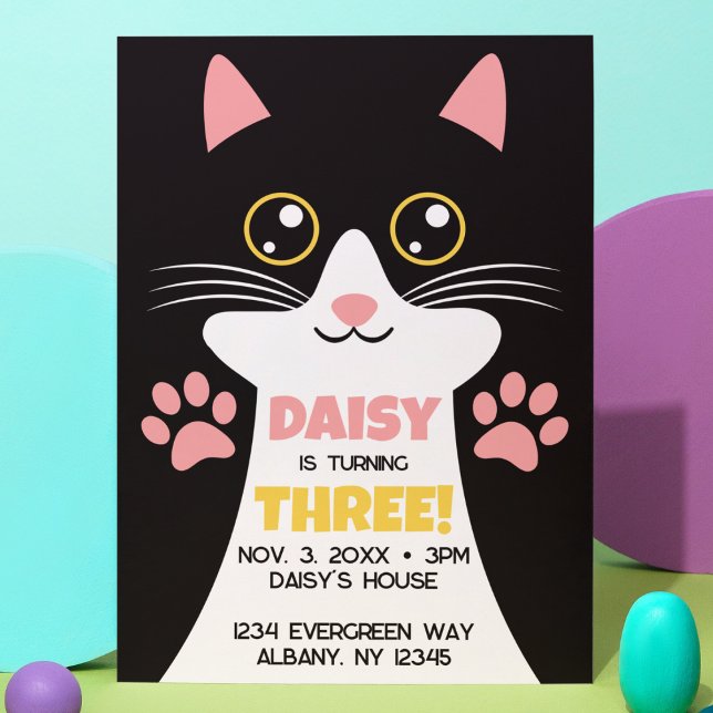 Inbjudan till Cute Kattunge Thated Barns födelseda (Cute Kitty Cat kid's birthday invitation with custom details. Oversized cat face with cute paw print)