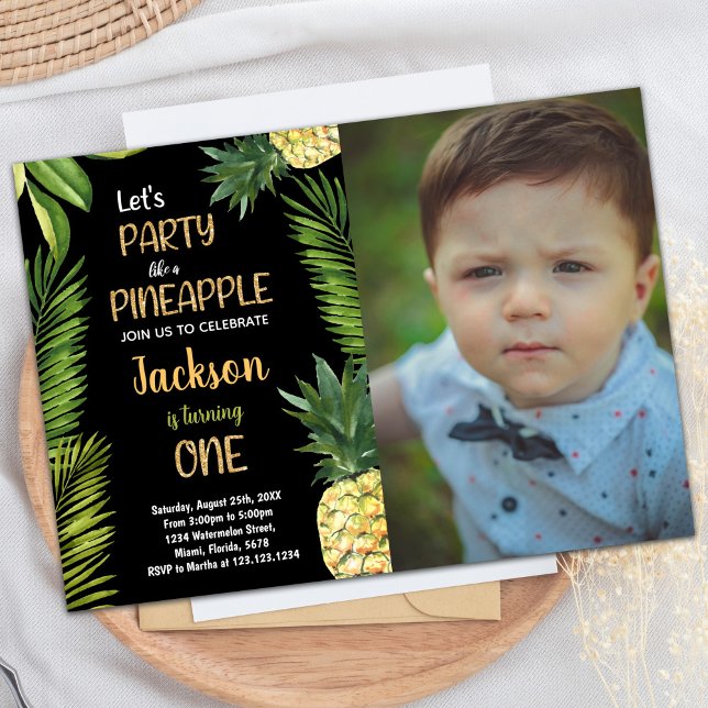Inbjudan till den första Grönten av fotot Ananas f (Photo First Green Pineapple Birthday Invitations)