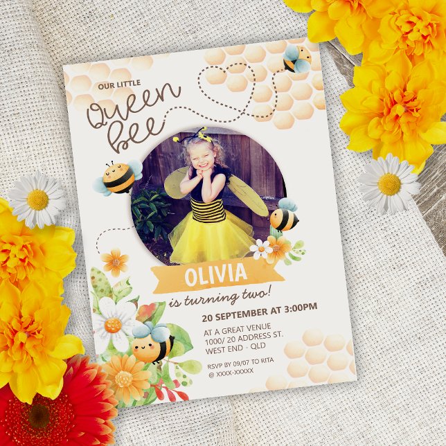 Inbjudan till drottning Bee Birthday (Skapare uppladdad)