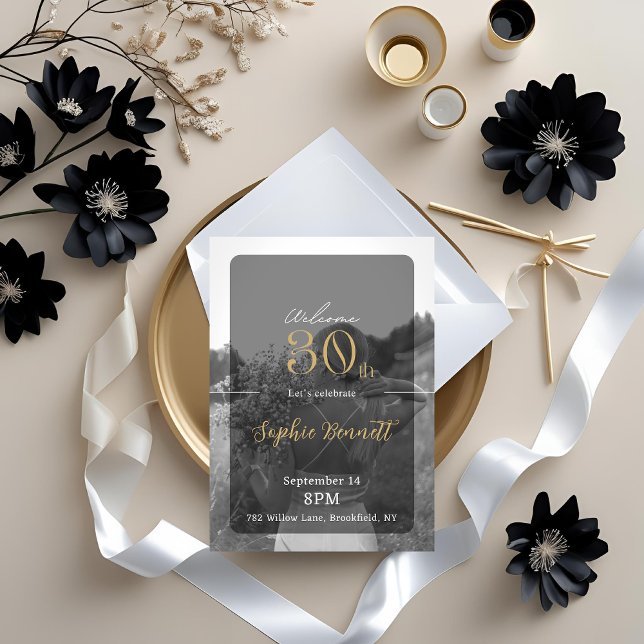Inbjudan till elegant Black och Guld 30års födelse (Skapare uppladdad)