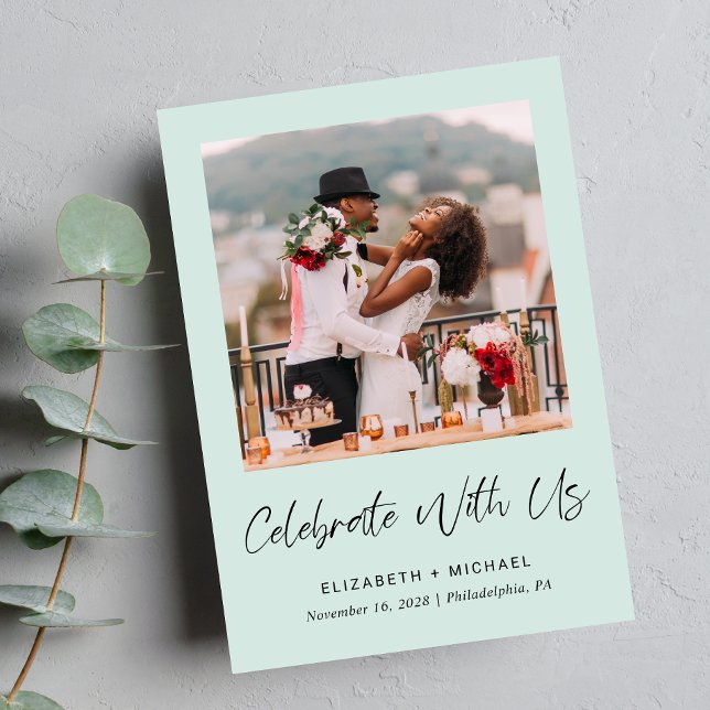 Inbjudan till elegant Photo Mint-bröllop (Celebrate your love story with a reception invitation showcasing your favorite wedding photo)
