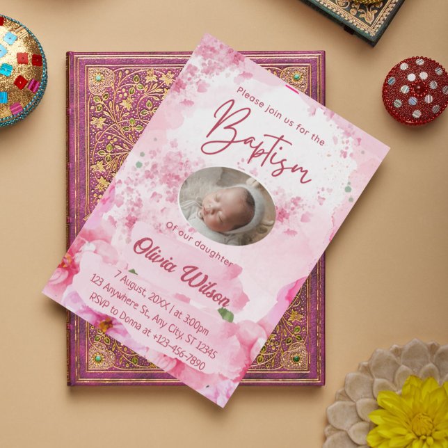 Inbjudan till elegant Rosa Blommigt Baptism för Ba (Elegant Pink Floral Baptism Invitation for Baby Girl (1st Birthday))