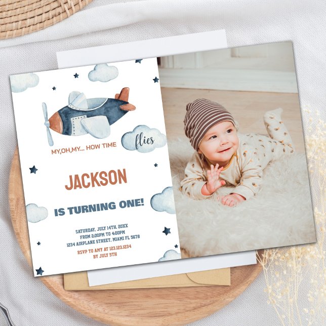 Inbjudan till flygplanet på födelsedagen Grått Bro (Airplane Birthday Invitations Gray Brown w photo)