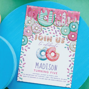 Inbjudan till födelsedagstid Sprinkles färgstark