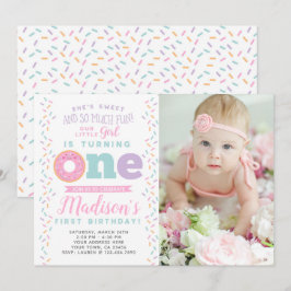 Inbjudan till första födelsedagen med foto