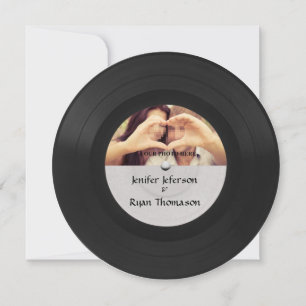 inbjudan till fotobröllop med vinylpost