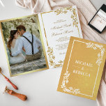 Inbjudan till fotovit bröllopsbröllop med gulfenad folierat kort<br><div class="desc">Inbjudan dina gäster med den här eleganten inviglade bröllopsinbjudan med en vacker faux guld blommigt ram på insidan och äkta guld foil blommigt ram med brud och mullig namn på utsidan. Lägg helt enkelt till din händelseinformation på den här lättåtkomliga mallen och lägg till det här kortet med ditt favoritfoto...</div>