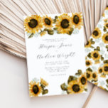 Inbjudan till gult Solrosasbröllop Blommigt bröllo<br><div class="desc">Modern och rustik bröllopsinbjudan med vattenfärgad illustration av gult solblommor med baby utandning. Perfekt för en sommar bröllop.</div>