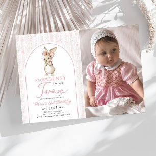 Inbjudan till kaninens 2-års födelsedag i rosa coq
