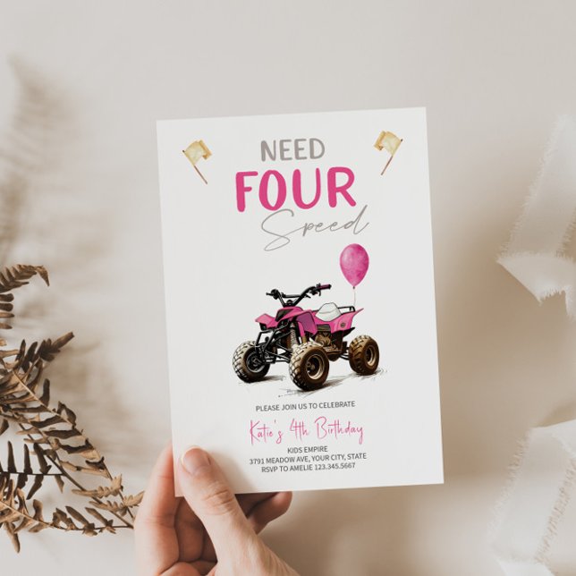 Inbjudan till rosa Quad Bike 4e födelsedagen (Skapare uppladdad)