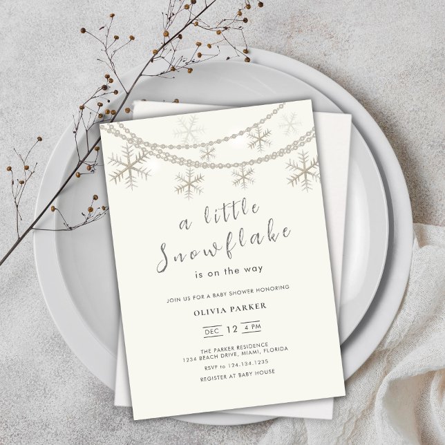 Inbjudan till Snöflingor-vinter-babyvisningsprogra (Elegant Snowflakes Winter Baby Shower Invitation)