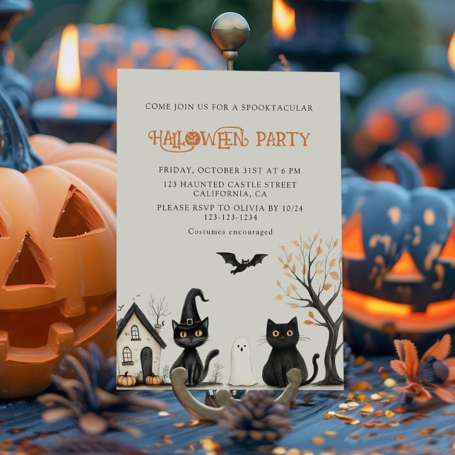 Inbjudan till svarta katter Halloween fest (Black Cats Halloween Party Invitation surrounded with black and orange Jack O Lanterns.)