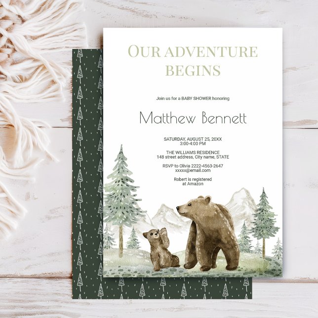 Inbjudan till vattenskog i mor och baby (Mother and baby bear baby shower invite with sage green watercolor forest)
