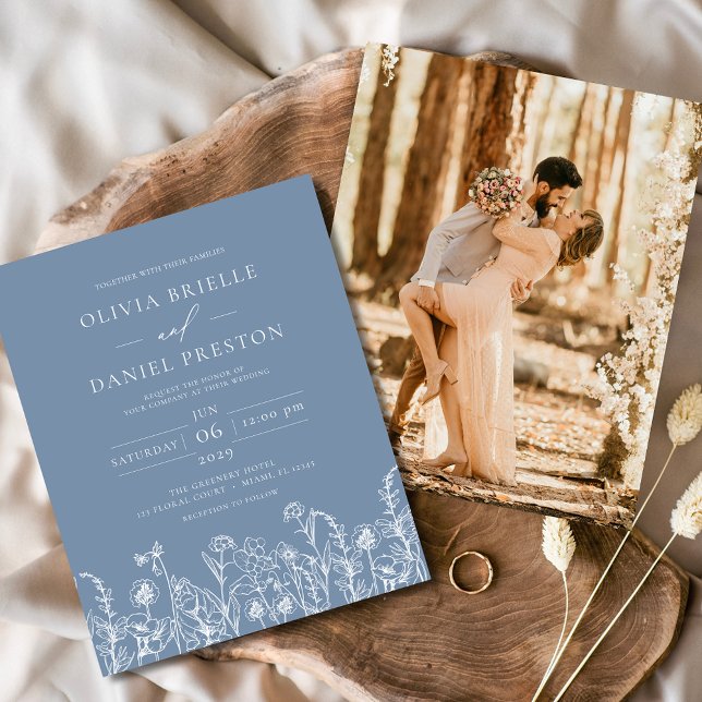 Inbjudan till Wildblomma Dusty Blue Photo Wedding Flygblad (Skapare uppladdad)