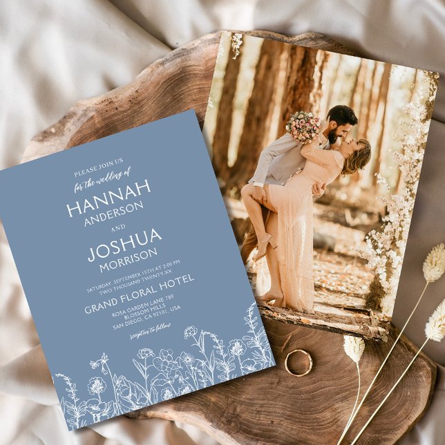 Inbjudan till Wildblomma Dusty Blue Photo Wedding Flygblad (Skapare uppladdad)