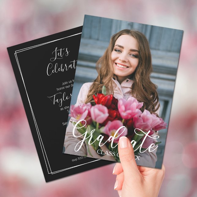 Inbjudningar till fotoStudentfest i elegant Script (Elegant Script 5" x 7" Photo Graduation Party Invitations)