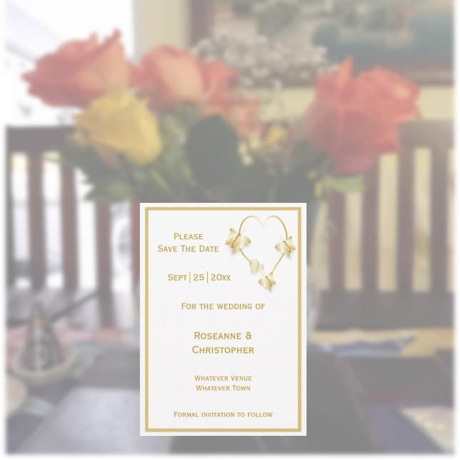 Inbjudningsknappar för Guld Bröllop spara datum Spara Datumet (Gold wedding save the date invitation butterflies heart design)