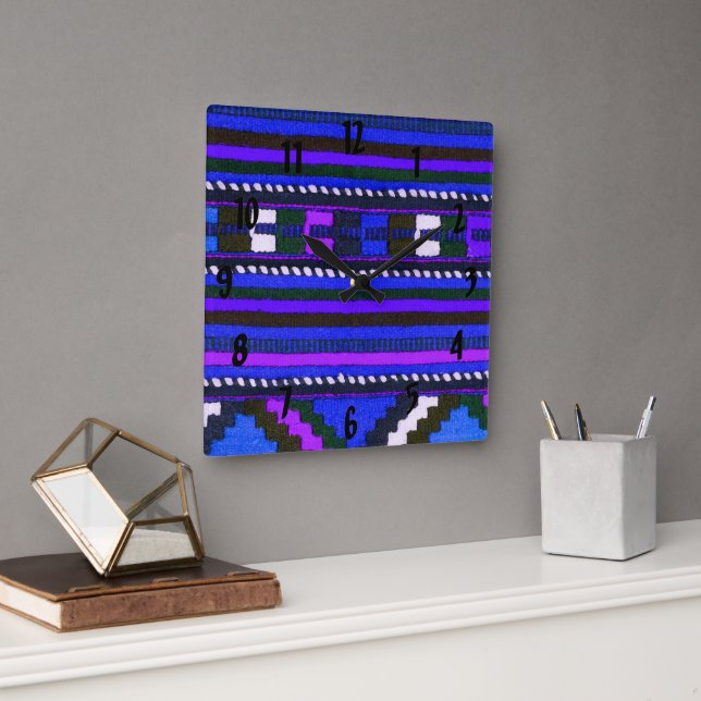 Inbyggd struktur i Indian Fyrkantig Klocka (Kontor)