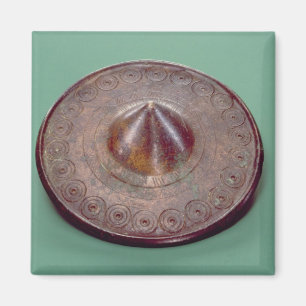 Incised klämmer fast head, från Irland, c.700 BC Magnet