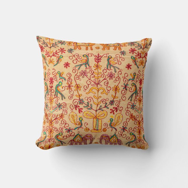 Indian pattern on fabricindian, fabric, india, orn kudde (Framsida)