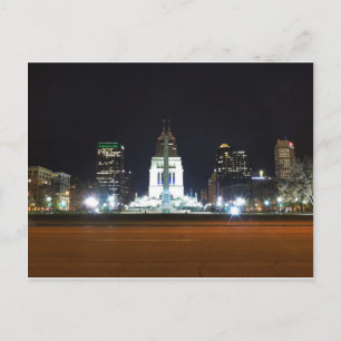 Indianapolis Skyline på natten Vykort