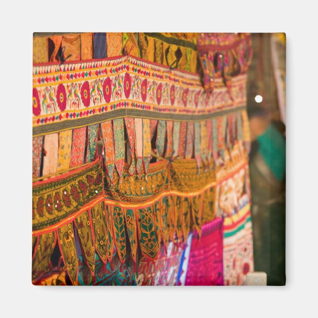 INDIEN, Goa, Baga: Lördags kvällsmarknad (NR) Magnet (Framsidan)