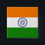 Indiens Flagga Ashoka Chakra Knapp<br><div class="desc">Indiens Flagga är en rektangulär trifärg för vågrät Indiens saffron,  vit och Indiens grönt,  med Ashoka Chakra,  ett 24-språkigt hjul,  i marinblått centrum. Chakra,  patriotic,  india gift,  souvenir,  sportfantast #india #indian #asia,  #mumbai #ashokachakra</div>
