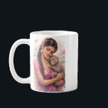 Indischer Frühling - Porträt Mädchen mit Äffchen Kaffemugg<br><div class="desc">Ein herzzerreißendes Motiv: Ein junges Mädchen hält behutsam ein kleines Äffchen im Arm. Umrahmt von indischer Ästhetik und sanften Frühlingsfarben. Ein Design von Anja und Sarah Designs.</div>