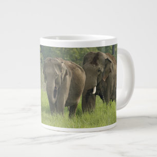 Indisk elefantfamilj jumbo mugg