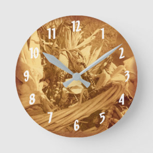 Indisk Maj i Wicker Basket i Sepia Rund Klocka