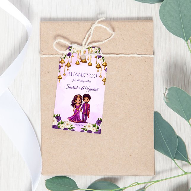 Indiska bröllop Mehndi lila, söt möhippa par Presentetikett (Indian wedding Mehndi Sangeet purple cute bridal couple caricature thank you favor Gift Tags)