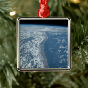 Indiska oceanen Kusten i Kenya och Somalia. Julgransprydnad Metall