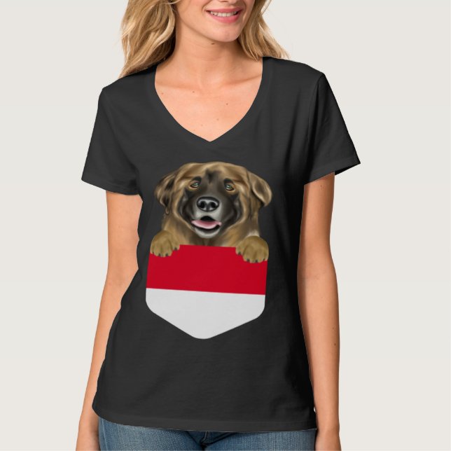 Indonesia Flag Leonberger Dog In Pocket T Shirt (Framsida)
