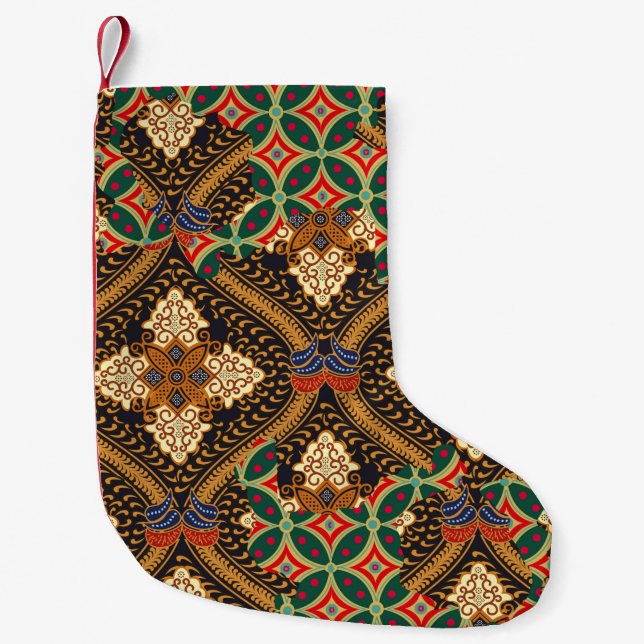 Indonesian batik motifs with very distinctive plan liten julstrumpa (Framsidan)