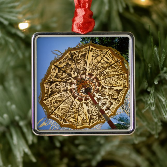 Indonesien, Bali| Tempelparaply Julgransprydnad Metall (Träd)